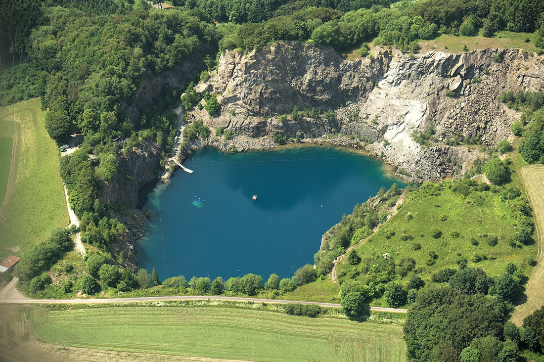 Tauchen im See im Berg Messinghausen